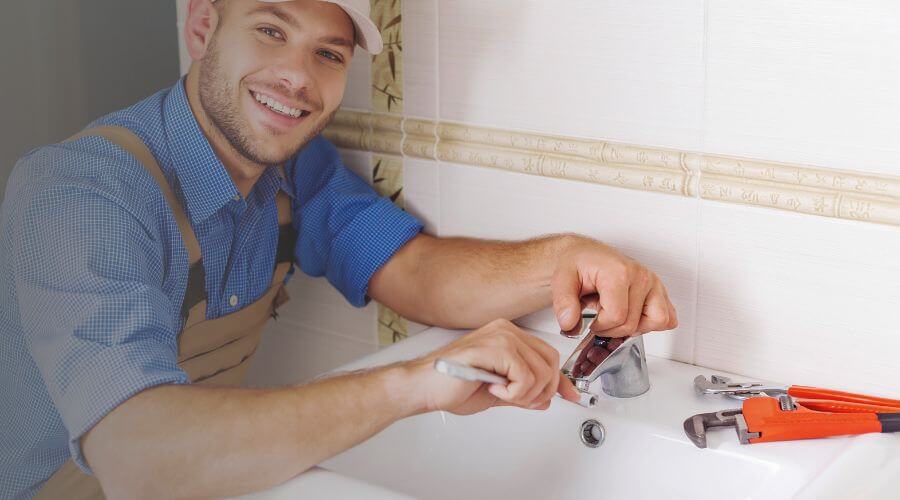Handle or spout repair in Pea Ridge, AR